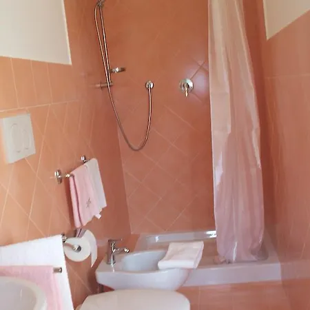 Zi Pasquale Bed & Breakfast *